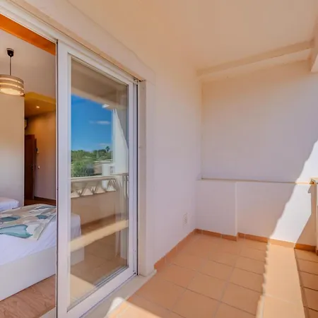 Amazing View With Pool Апартаменты *