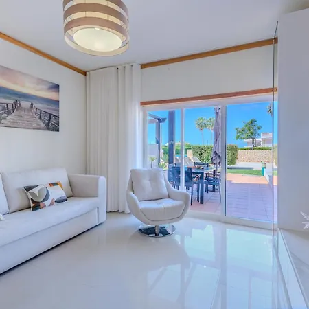Апартаменты Amazing View With Pool Албуфейра