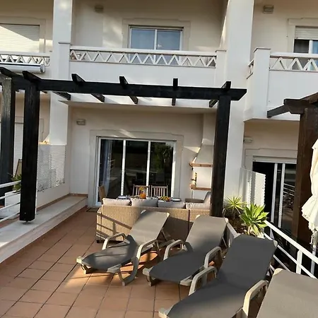 Amazing View With Pool Lejlighed