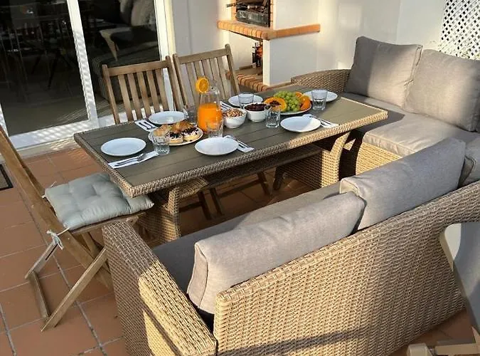 Amazing View With Pool *